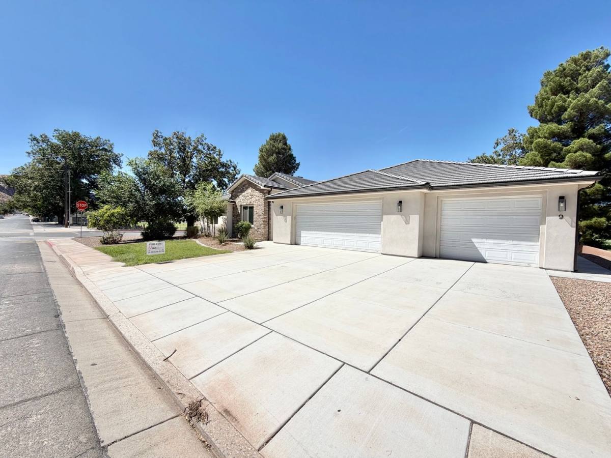 House for rent at 9 N Main St, La Verkin, UT 84745