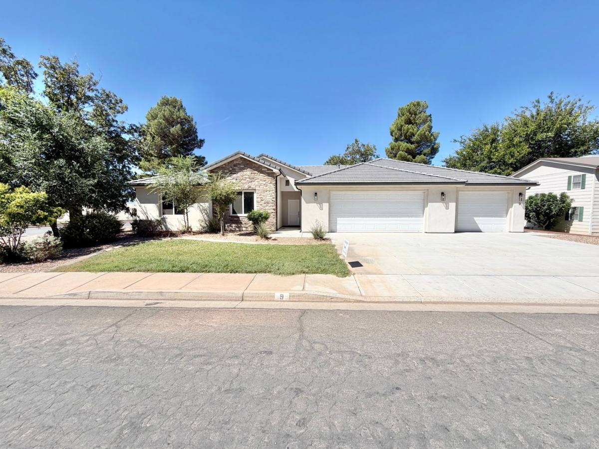 House for rent at 9 N Main St, La Verkin, UT 84745