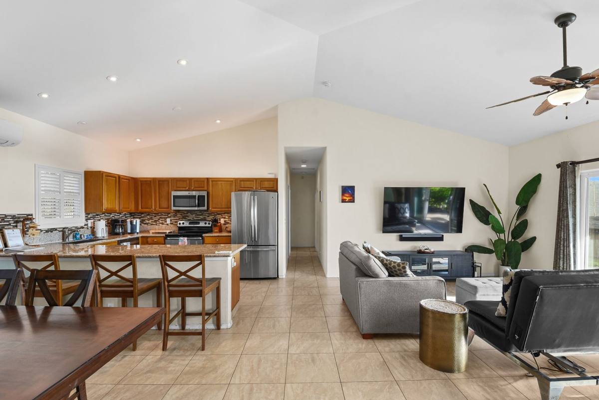 House for rent at 73-1311 Nawahie Loop, Kailua Kona, HI 96740