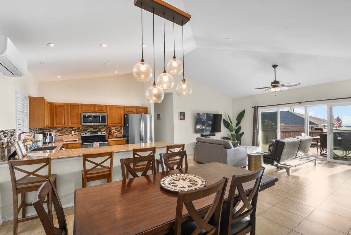 House for rent at 73-1311 Nawahie Loop, Kailua Kona, HI 96740