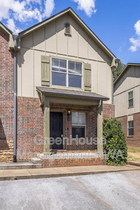 Apartment for rent at 2210 Karrington Ridge, Springdale, AR 72762