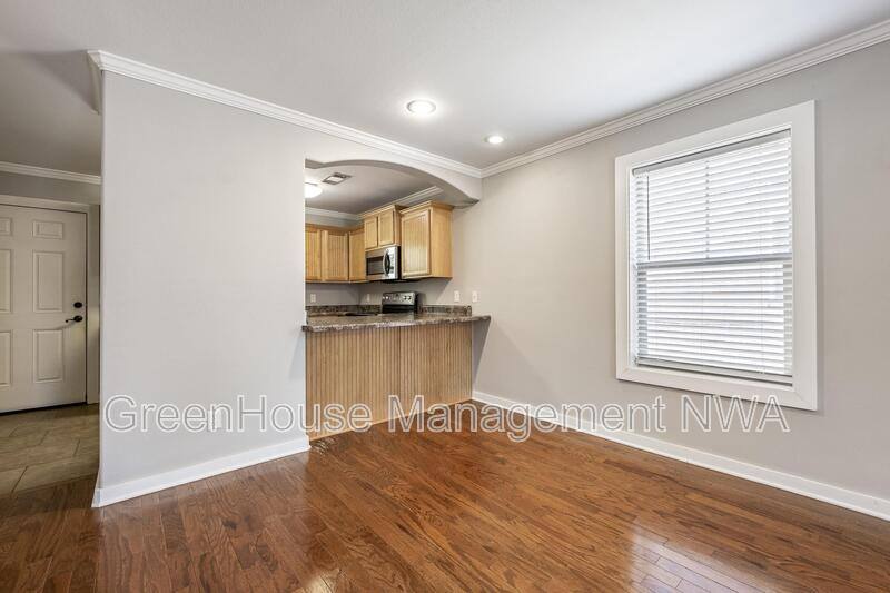 Apartment for rent at 2210 Karrington Ridge, Springdale, AR 72762