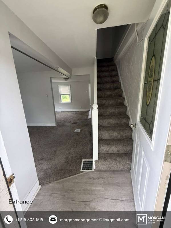 House for rent at 96 1 2 E Schuyler St, Oswego, NY 13126
