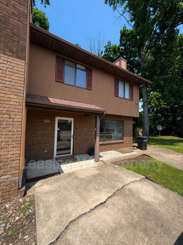 Townhouse for rent at 6355 Pine Dr, Huntington, WV 25705