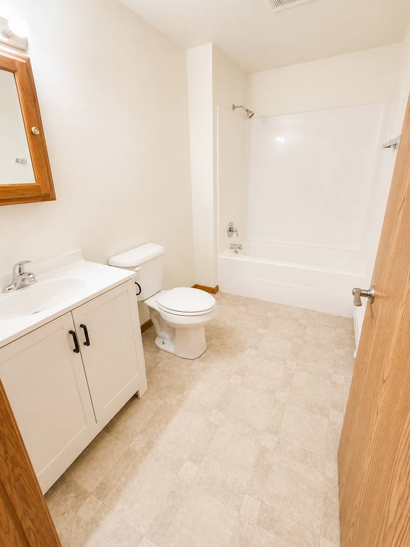 Apartment for rent at 260 Murdock St #113, Tomah, WI 54660