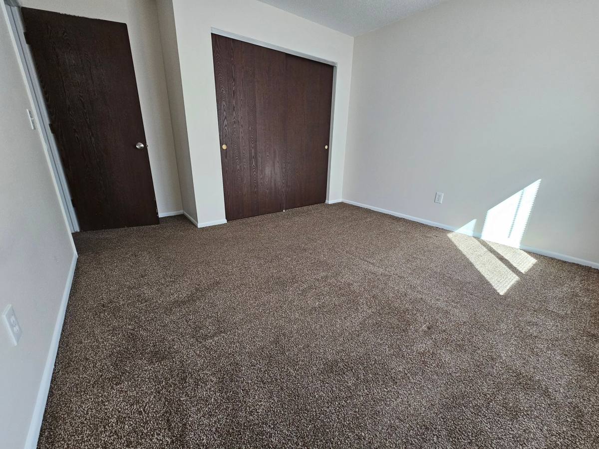 Apartment for rent at 2820 Eldora Dr, Toledo, OH 43613
