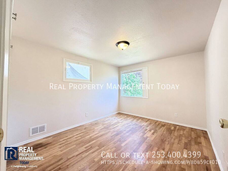 Apartment for rent at 5419 S Birmingham St, Tacoma, WA 98408