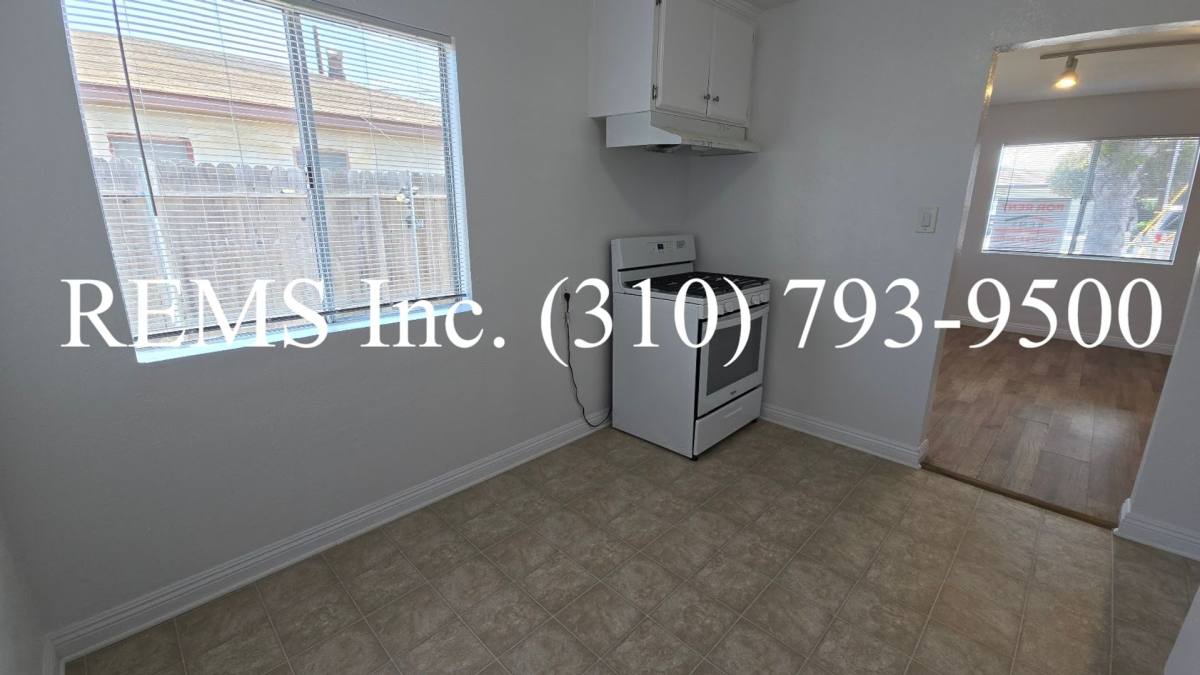 Apartment for rent at 15340 Avis Ave, Lawndale, CA 90260