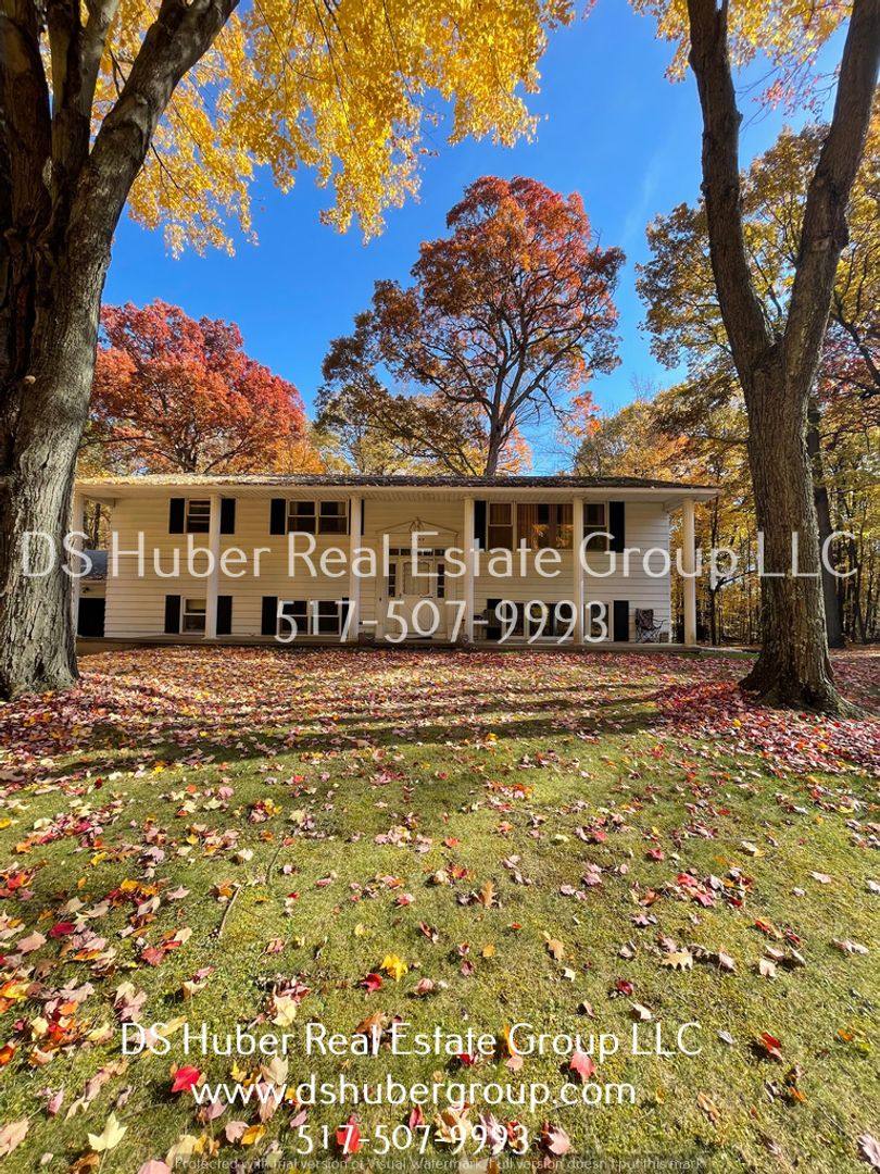 Apartment for rent at 12469 Kruger Lane, Dewitt, MI 48820
