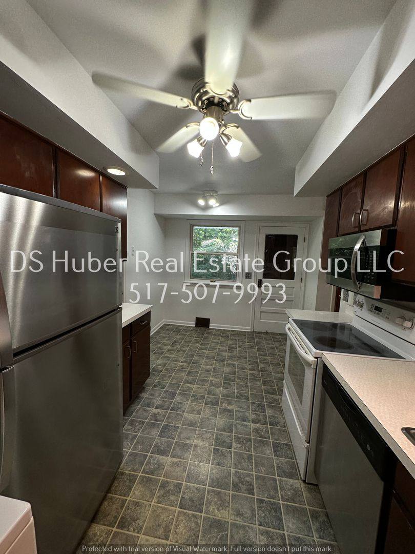 Apartment for rent at 12469 Kruger Lane, Dewitt, MI 48820