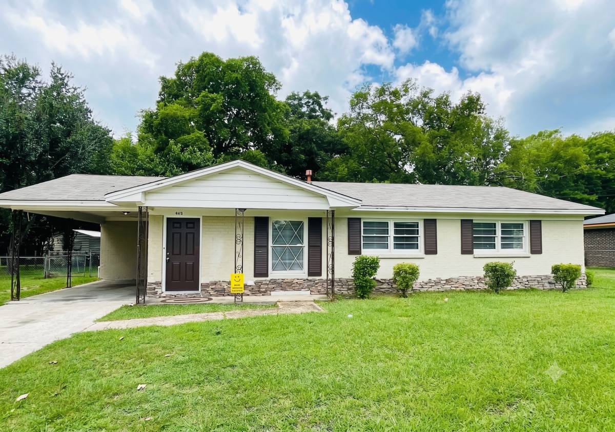 House for rent at 4426 Narrow Lane Rd, Montgomery, AL 36116