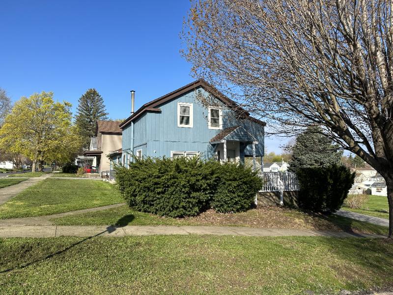 House for rent at 111 Erie St, Oswego, NY 13126