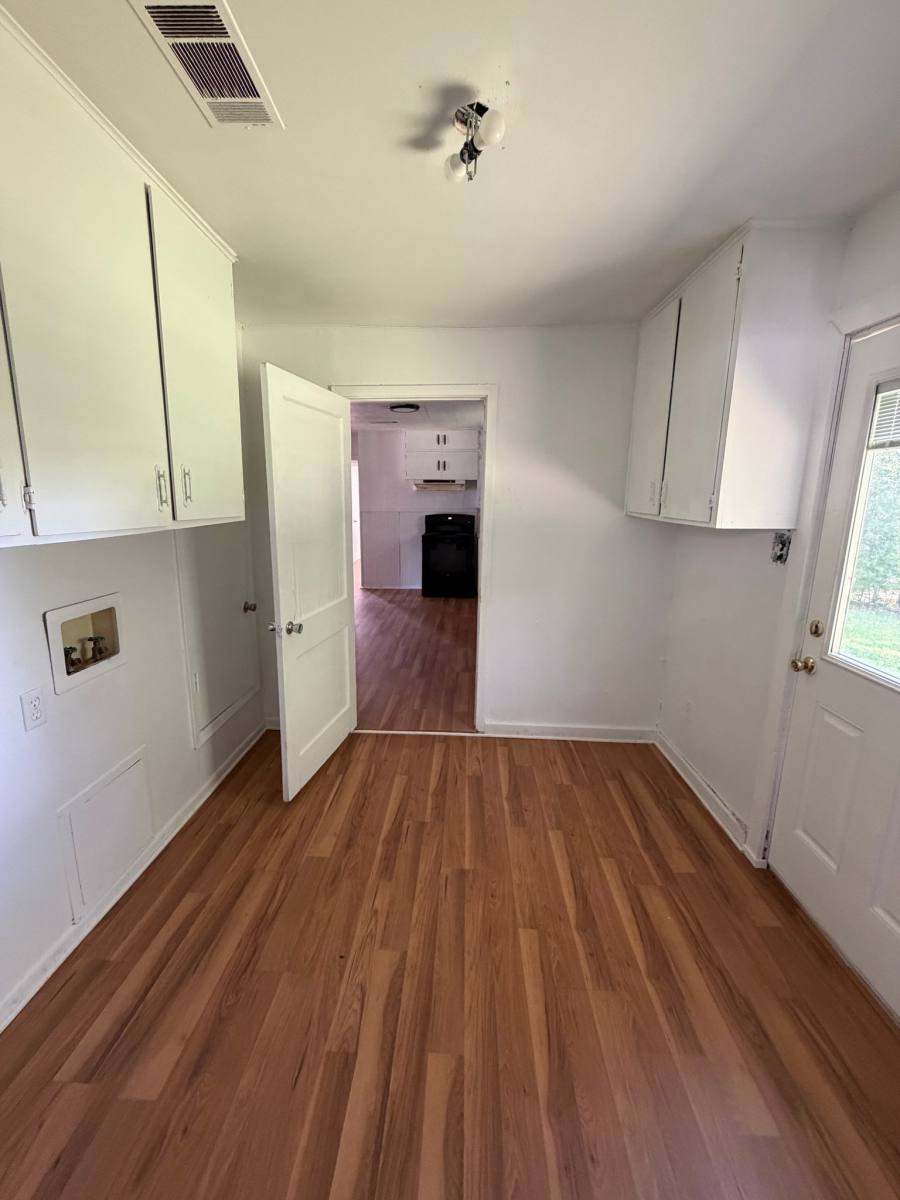 House for rent at 611 E 5th St, Cameron, TX 76520