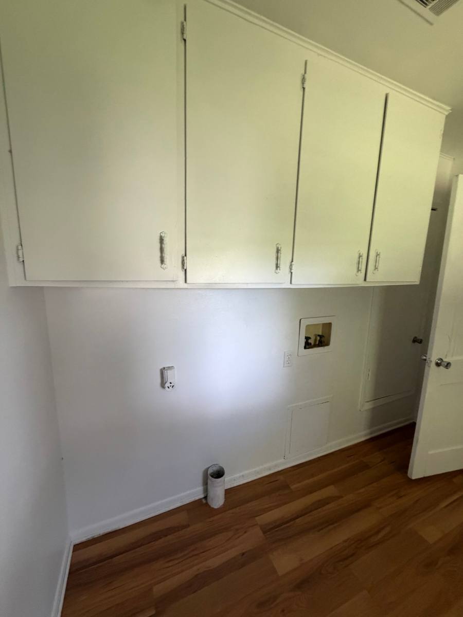 House for rent at 611 E 5th St, Cameron, TX 76520