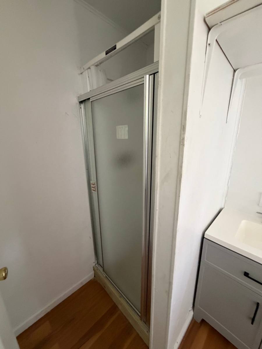 House for rent at 611 E 5th St, Cameron, TX 76520