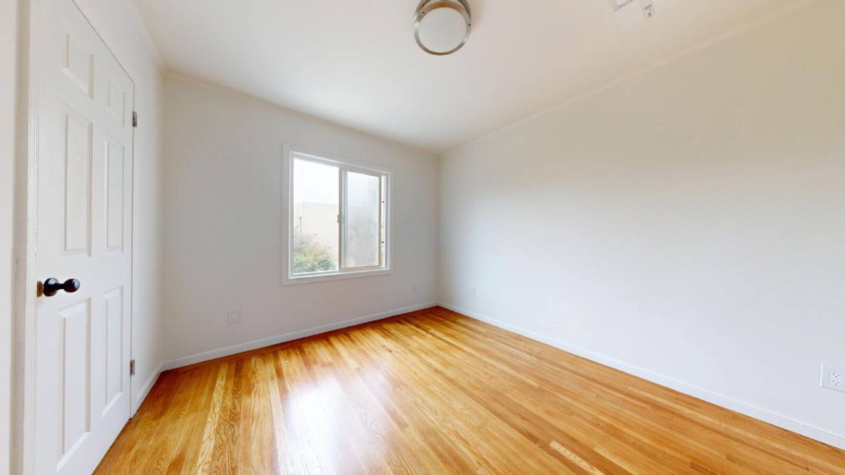 Apartment for rent at 2337 Judah St, San Francisco, CA 94122