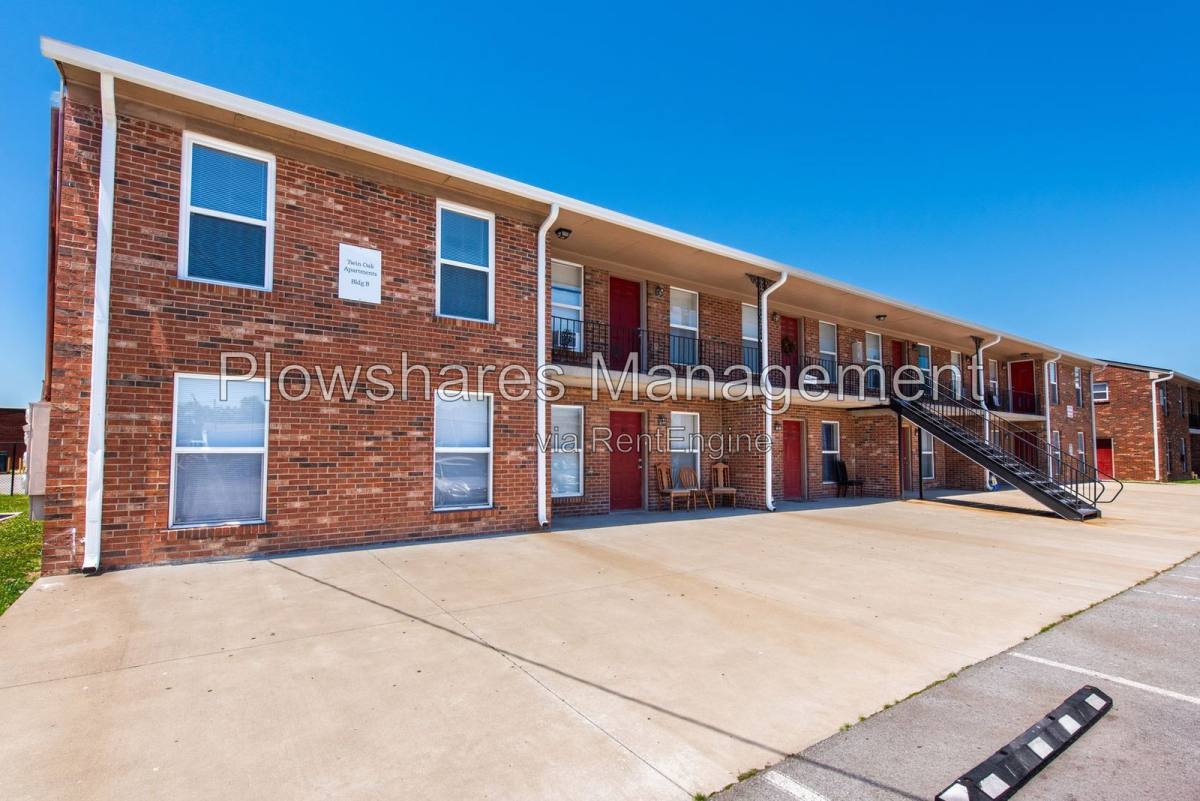 Apartment for rent at 5632 Butternut Rd, Louisville, KY 40219