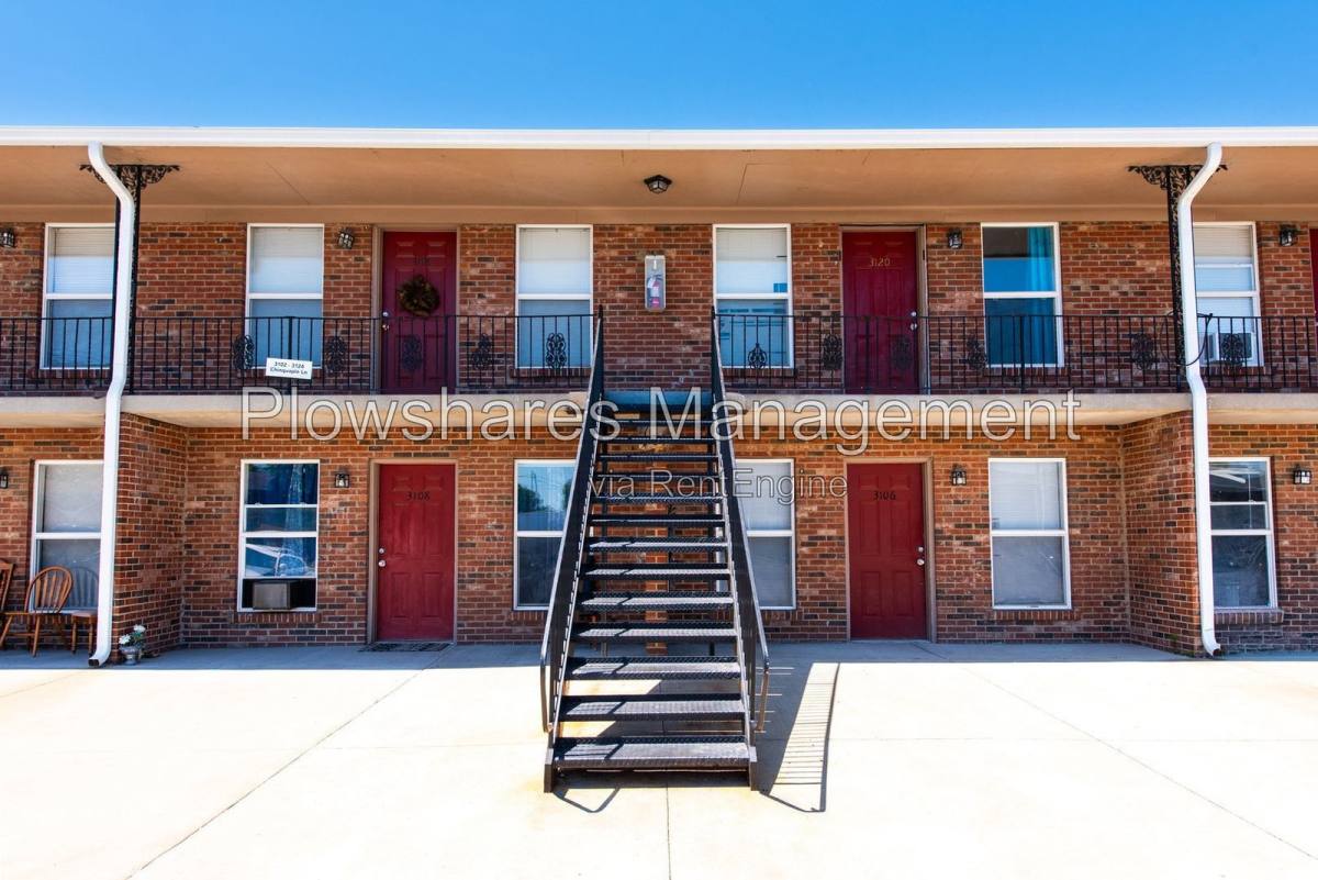 Apartment for rent at 5632 Butternut Rd, Louisville, KY 40219