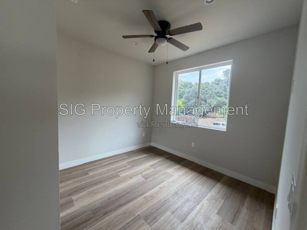 House for rent at 7420 Valaho Lane, Tujunga, CA 91042
