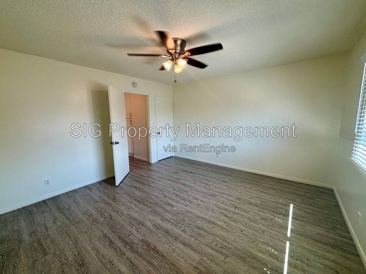 Apartment for rent at 1126 E Doran St, Glendale, CA 91206