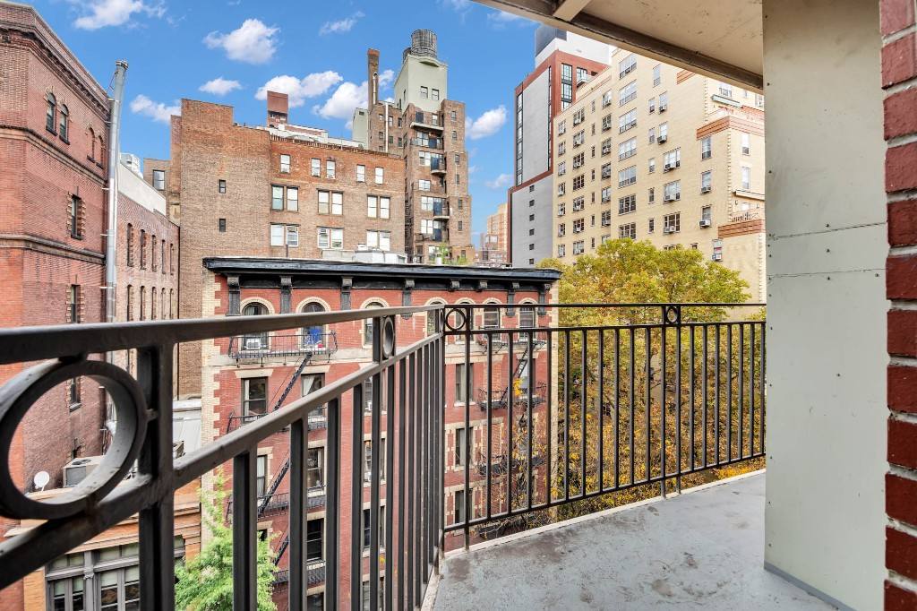 Apartment for rent at 220 E 22nd St #5H, New York, NY 10010