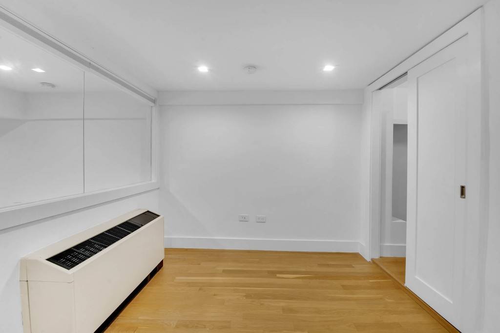 Apartment for rent at 220 E 22nd St #5H, New York, NY 10010