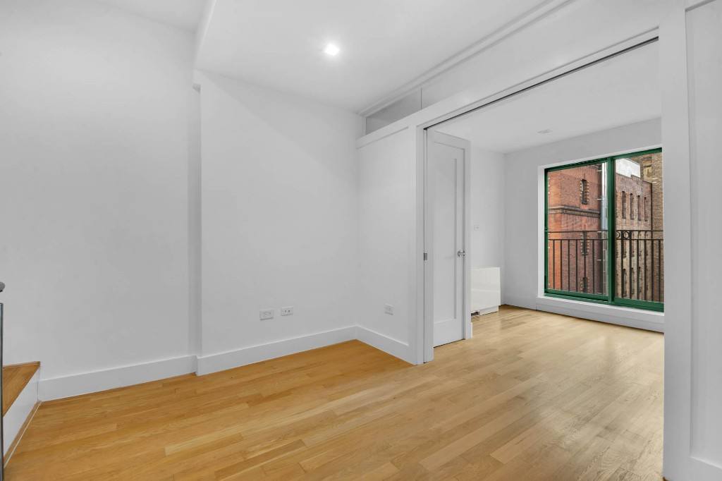 Apartment for rent at 220 E 22nd St #5H, New York, NY 10010