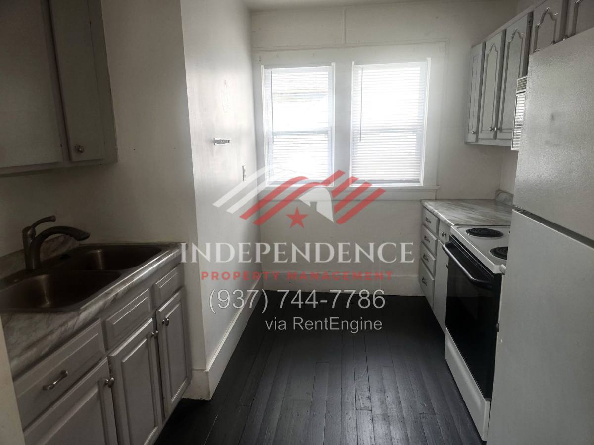 Apartment for rent at 721 E Pearl St, Miamisburg, OH 45342
