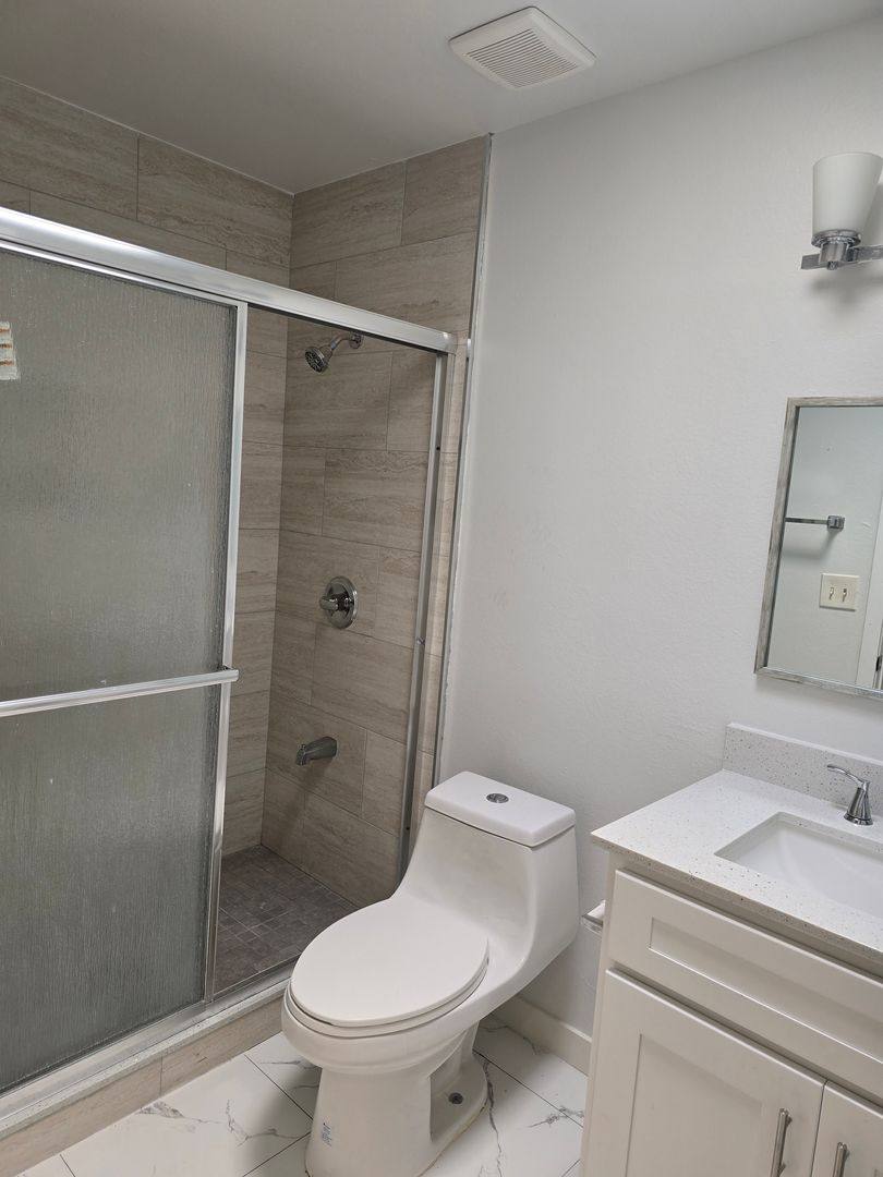Apartment for rent at 18651 Libra Circle, Huntington Beach, CA 92646