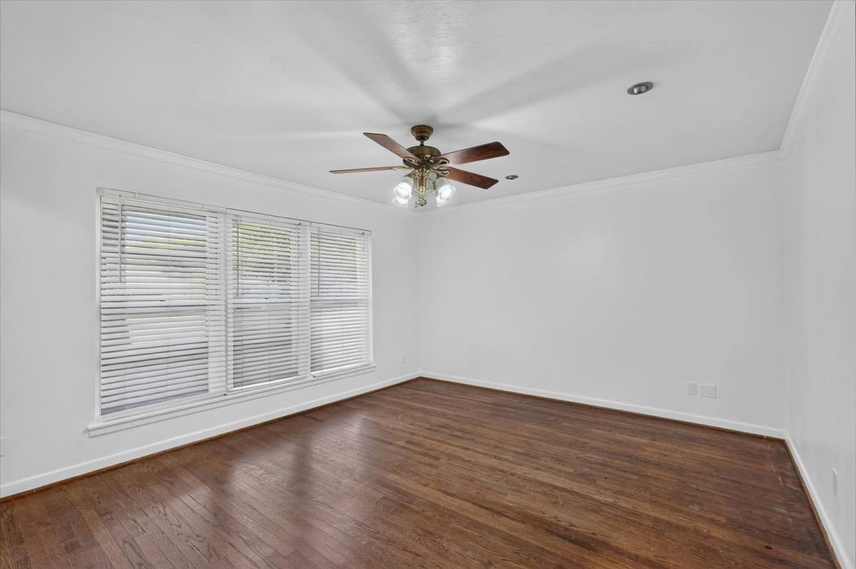 House for rent at 2539 Highwood Dr, Dallas, TX 75228