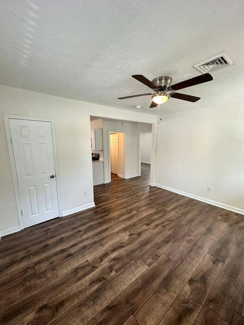 House for rent at 227 Settlers Landing, Hampton, VA 23669