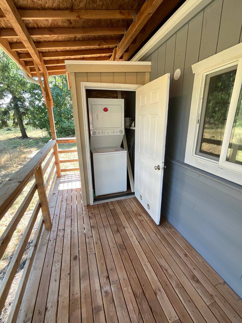 House for rent at 14628 Lawrence Lake Rd Se-Tiny Home, Yelm, WA 98597