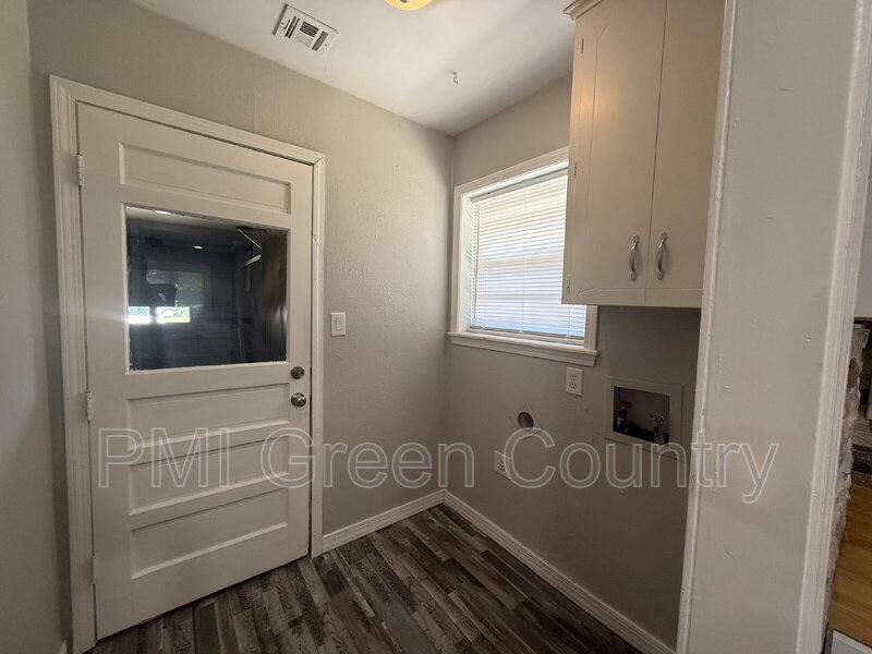 House for rent at 3425 S 114th E Ave, Tulsa, OK 74146