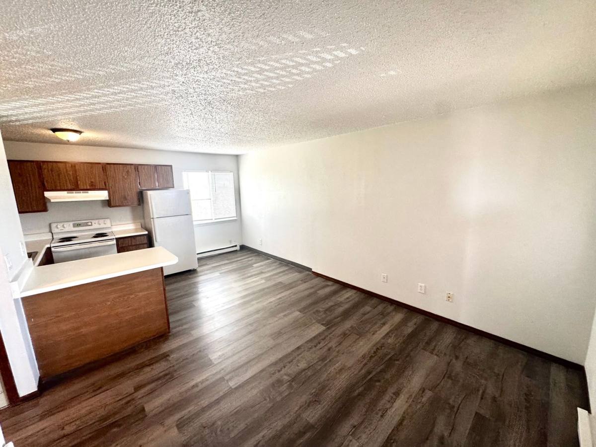 6895 Space Village Ave, Colorado Springs, CO 80915 - Apartment for Rent - Image 10