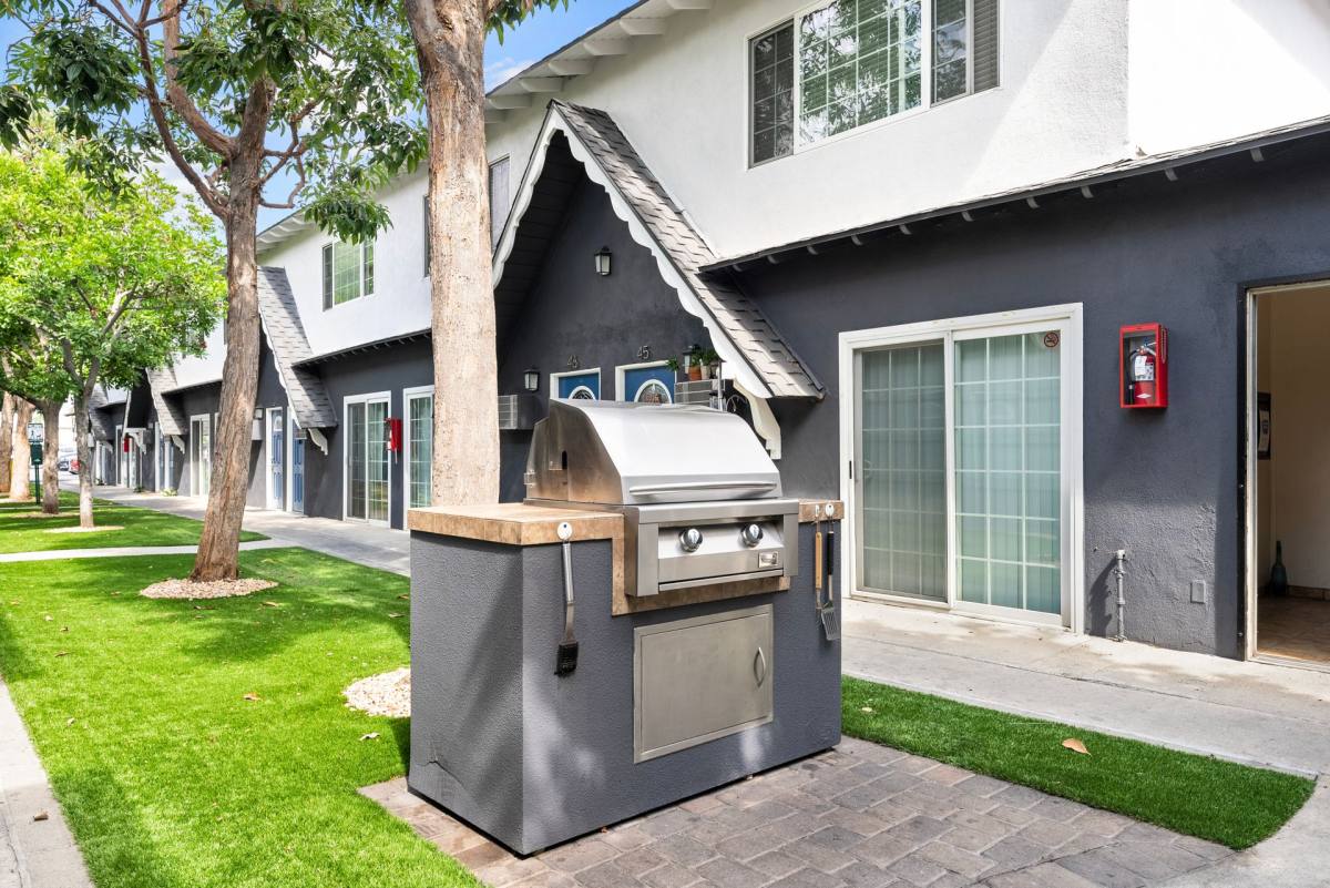 Northwind, 16227 Eucalyptus, Bellflower, CA 90706 - Apartment for Rent - Image 3