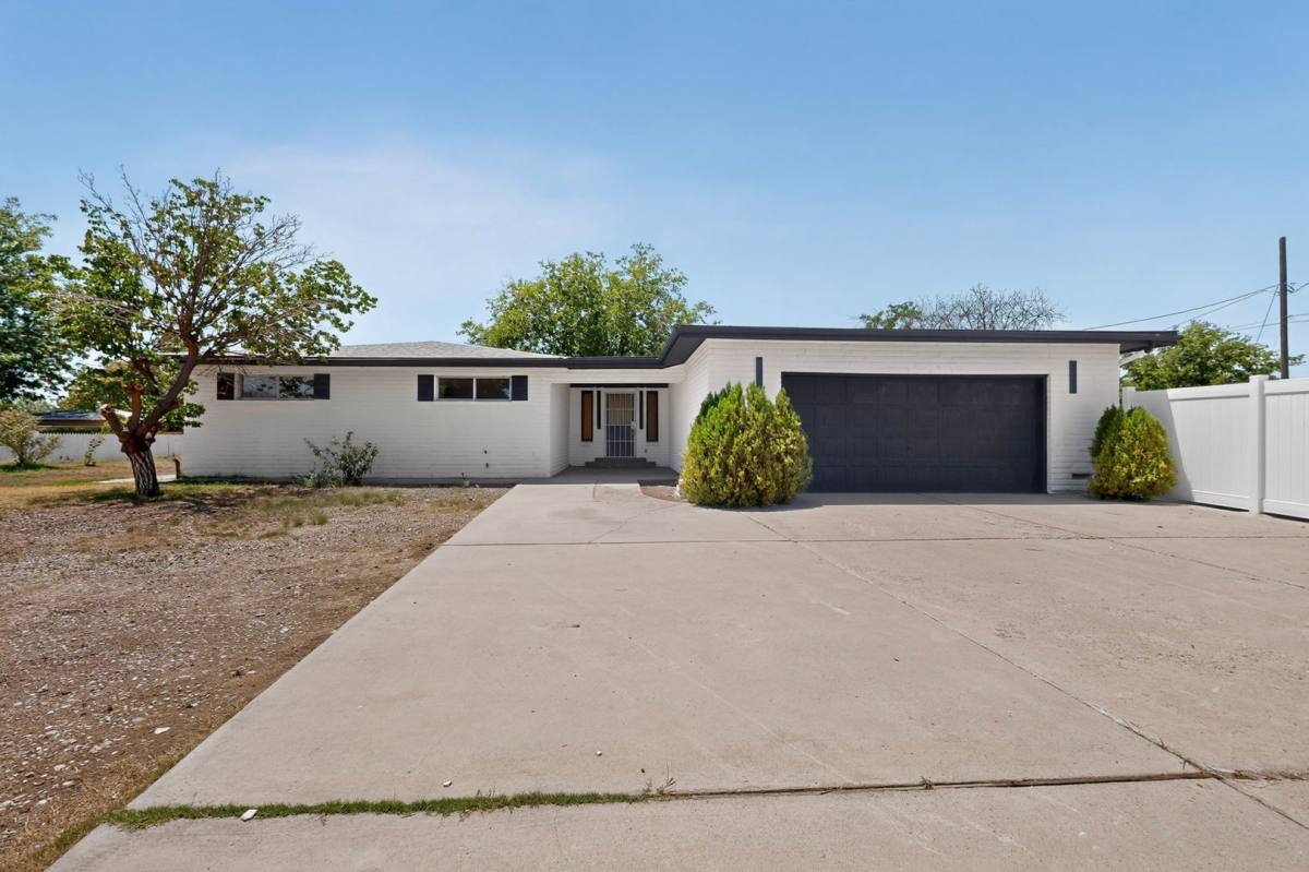 House for rent at 824 Ortega Rd NW, Albuquerque, NM 87114