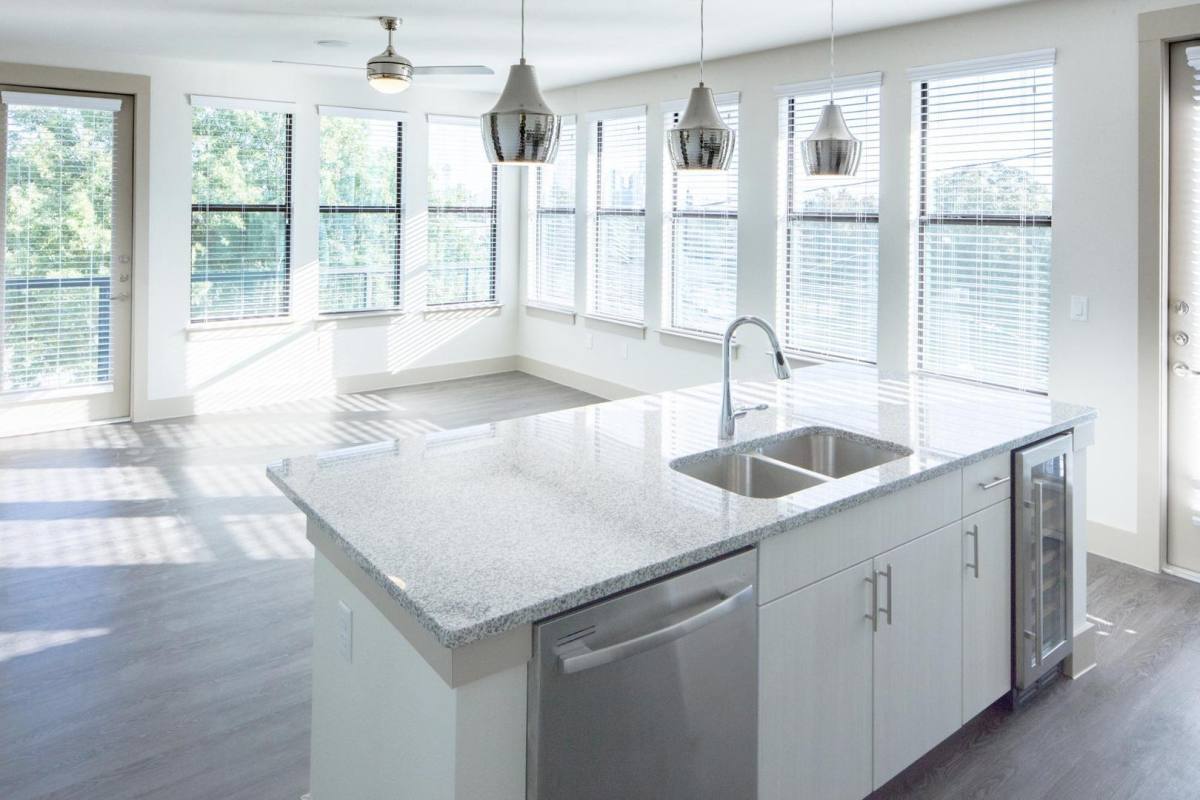 Apartment for rent at Magnolia on Zang, 901 N Zang Blvd, Dallas, TX 75208