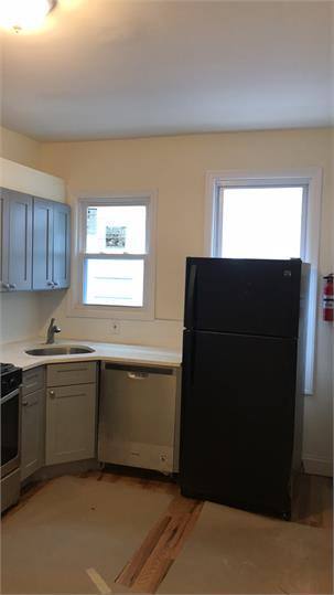 Apartment for rent at 40 Schyuler Terrace #1R, East Orange, NJ 07018