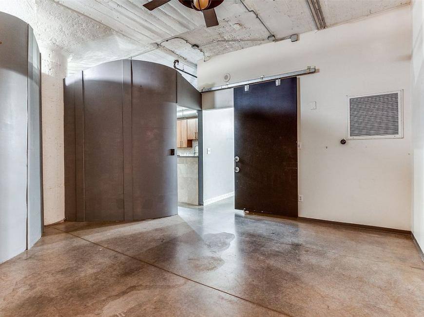 Apartment for rent at 1122 Jackson St #79, Dallas, TX 75202
