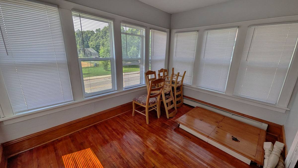 Apartment for rent at 1812 Golden Valley Rd, Minneapolis, MN 55411