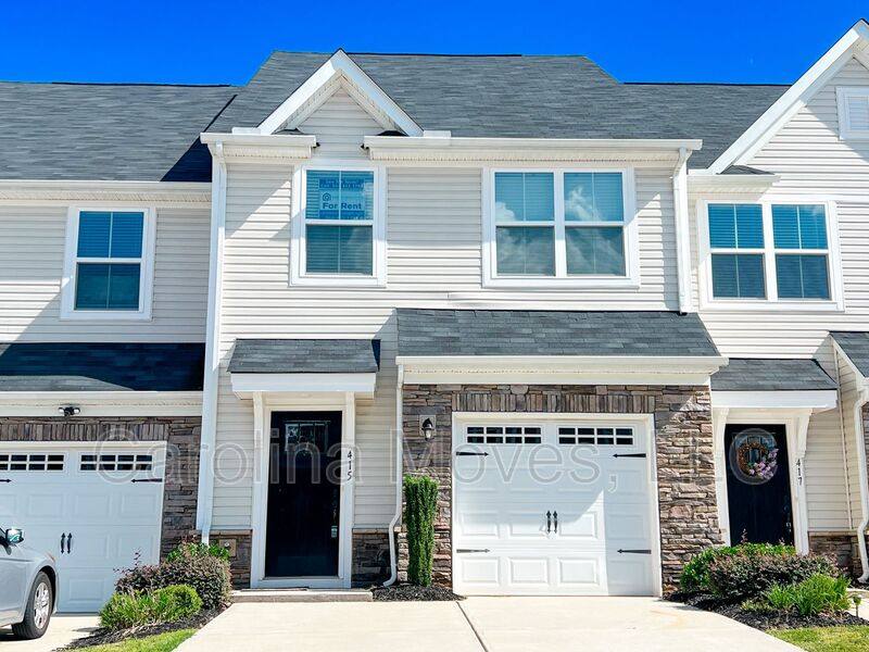 Townhouse for rent at 415 Huntingdale Place, Simpsonville, SC 29681