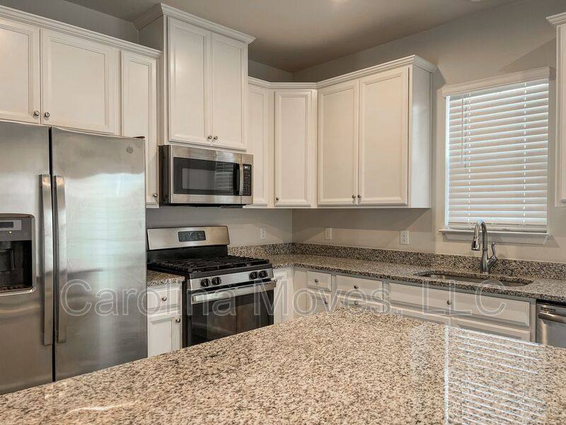 Townhouse for rent at 415 Huntingdale Place, Simpsonville, SC 29681