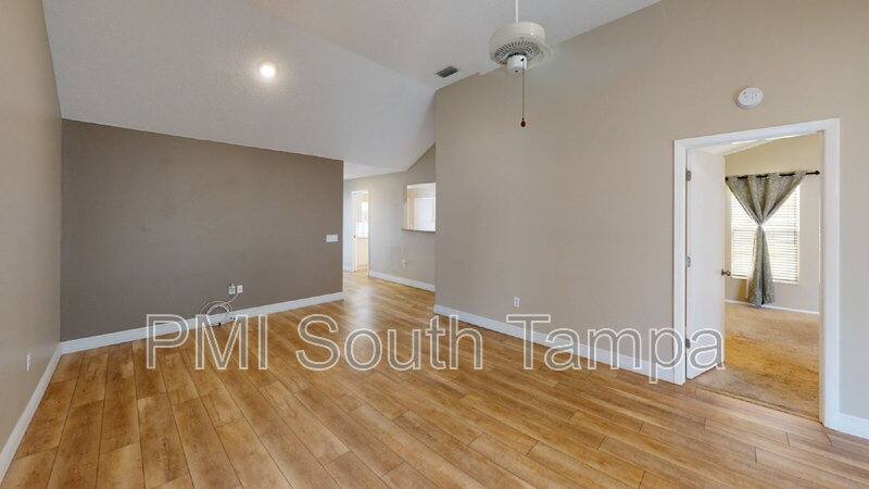 Condo for rent at 3506 52nd Ave W #275, Bradenton, FL 34210