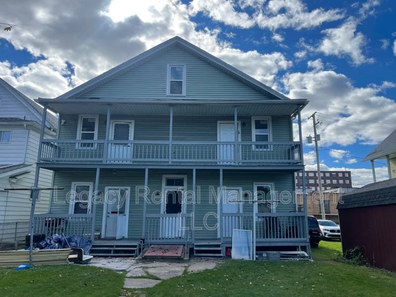 Apartment for rent at 327 E Locust St #2, Scranton, PA 18505