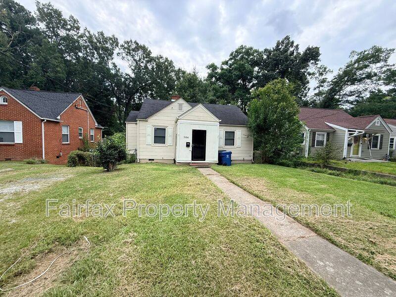 House for rent at 506 E Club Blvd, Durham, NC 27704