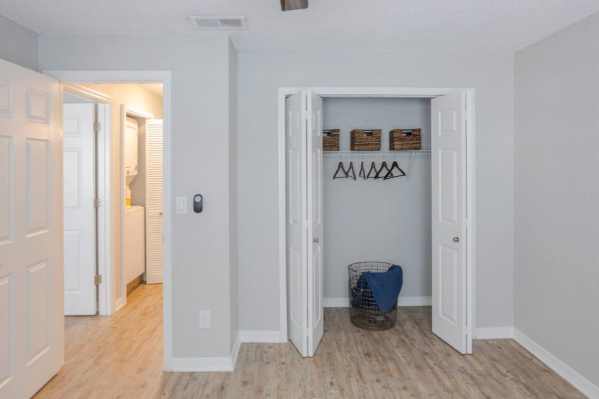 Apartment for rent at 5009 S W Shore Blvd, Tampa, FL 33611