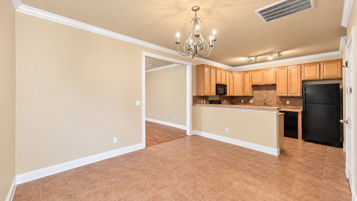 Apartment for rent at 809 Summer Breeze, Baton Rouge, LA 70810