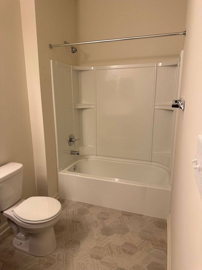 House for rent at 401 Lenape Way #DARLEY Green, Claymont, DE 19703