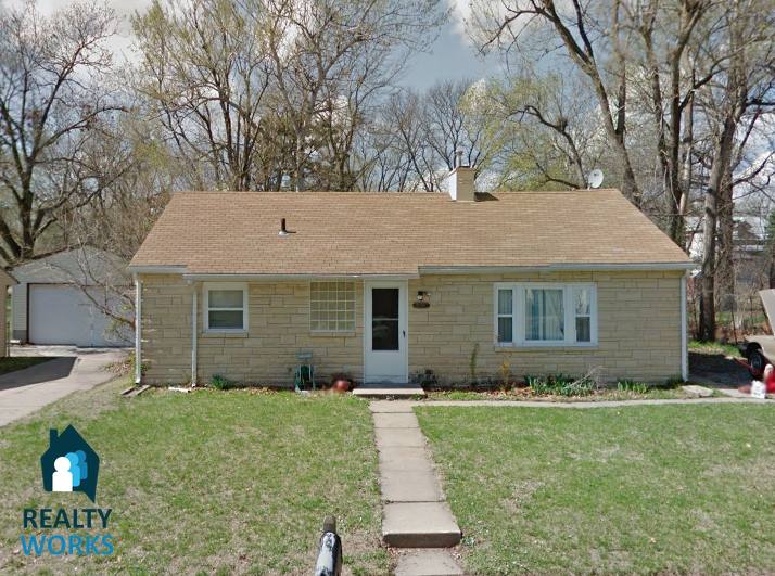 House for rent at 1911 S 52nd St, Lincoln, NE 68506