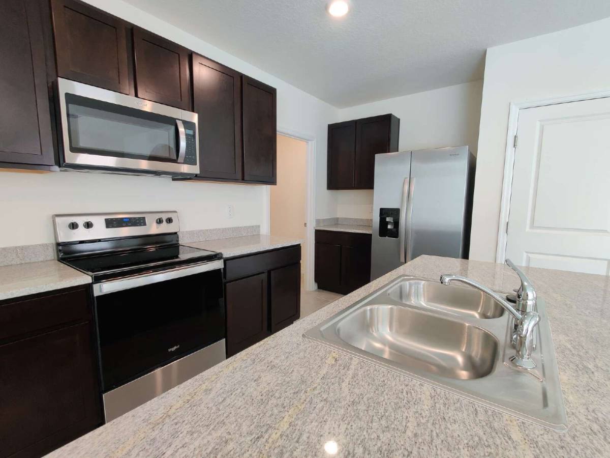 House for rent at 34228 Jasper Stone Dr, Wesley Chapel, FL 33543